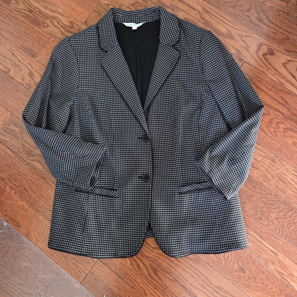 Cleo Black and White Houndstooth Blazer - Picture 2 of 10